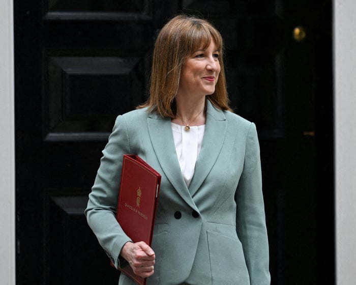 Reeves faces £20bn-plus hit from UK productivity cut