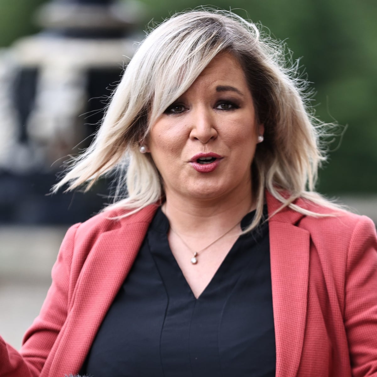Northern Ireland Deputy Leader Refuses To Quit In Funeral Row Northern Ireland The Guardian