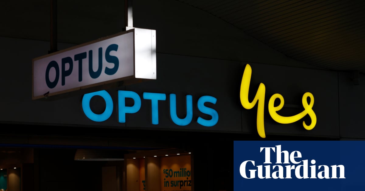 ‘Abhorrent behaviour’: calls for Optus to face stiff penalties after triple-zero outage deaths