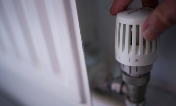 Domestic radiator room thermostat