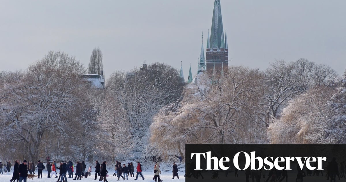 Alfresco Beers And Tiny Trains Make Tracks To Hamburg For A City