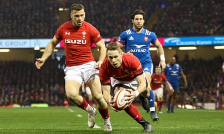 Wales Scramble Into Second Spot After Liam Williams Try Subdues France Six Nations The Guardian