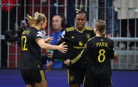 Melvine Malard celebrates her extremity against Bayern