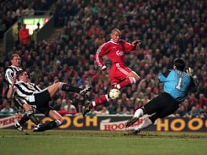 Collymore scores the third equalising goal for Liverpool.