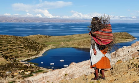 Isla del Sol on the Titicaca lake, the largest high-altitude lake in the world