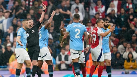 Arteta opts 'not to comment' on Trossard red card at Manchester City – video