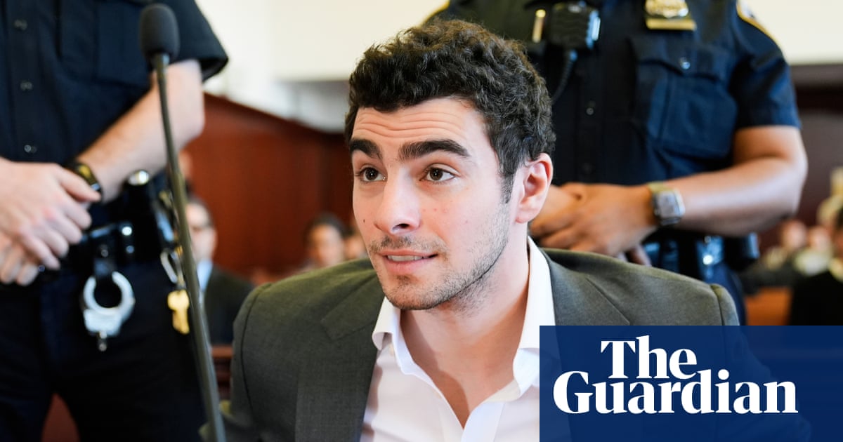 Judge rules Luigi Mangione will not face death penalty in healthcare CEO case