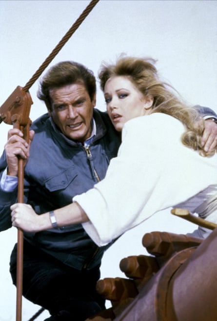 Tanya Roberts as Stacey Sutton and Roger Moore as James Bond in a scene from A View To a Kill, 1985.