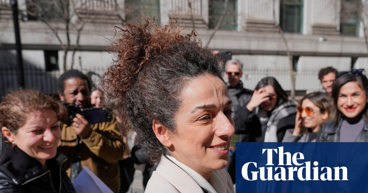 Two Russians sentenced to 25 years for plot to kill Iranian dissident in US