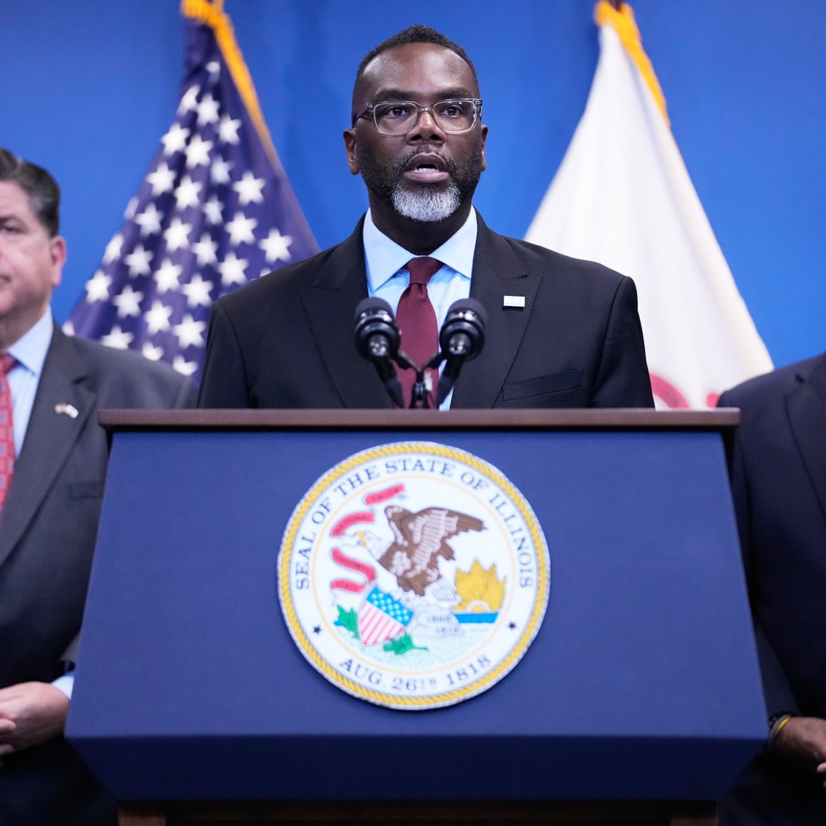 Trump calls for jailing of Chicago mayor and Illinois governor as national guard arrives in city | Chicago | The Guardian