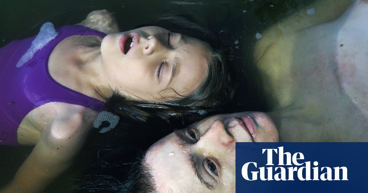 www.theguardian.com