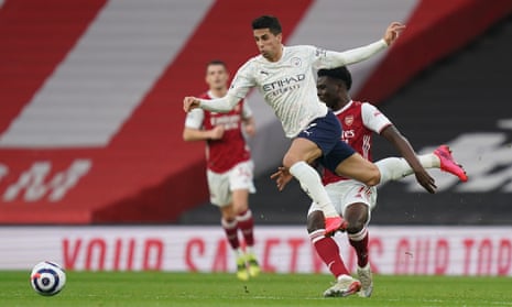 Arsenal struggled to keep tabs on Joâo Cancelo, as Manchester City won at the Emirates Stadium.