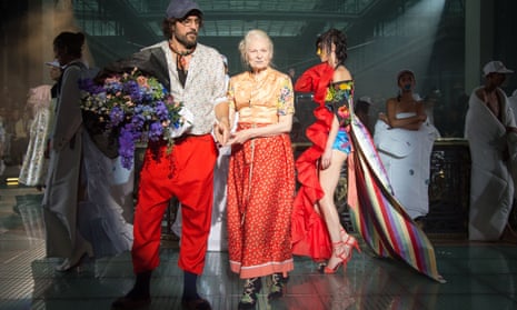 High fashion goes high tech at Milan Digital Fashion Week - Microsoft News  Centre Europe