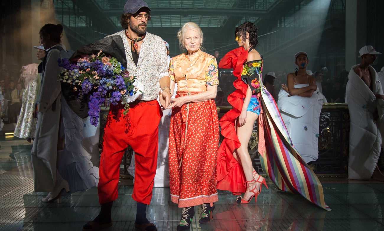 Andreas Kronthaler and Vivienne Westwood on the runway at the 2018 spring/summer Paris Fashion Week.