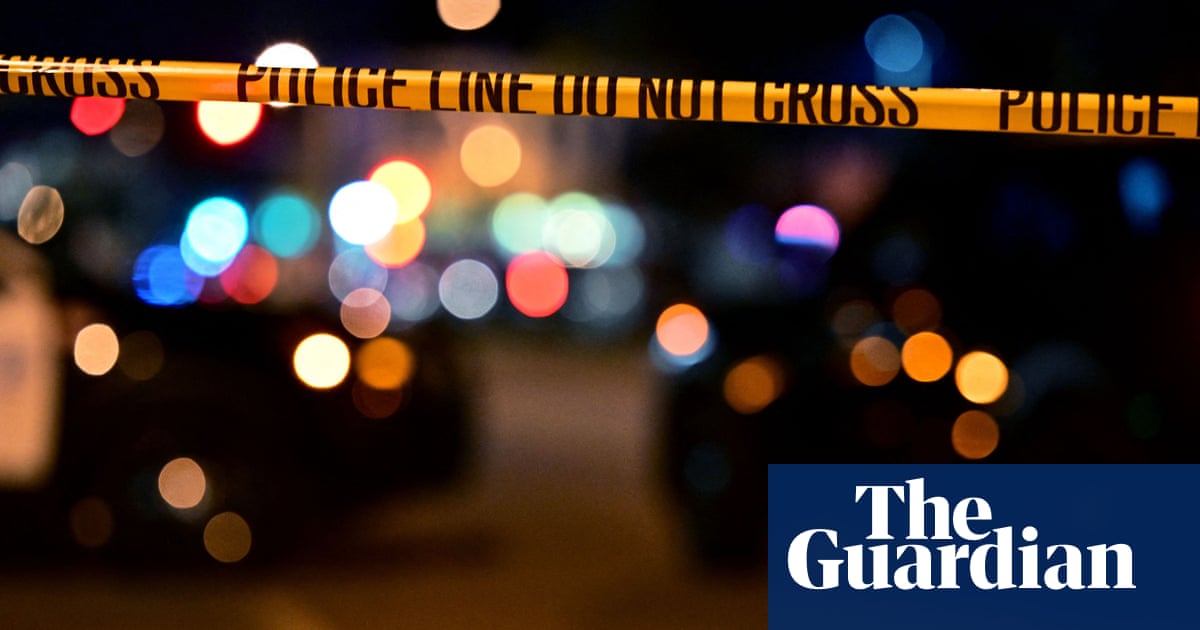 Джоан Литълджон 84 и Гленууд Фаулър 82 бяха открити в