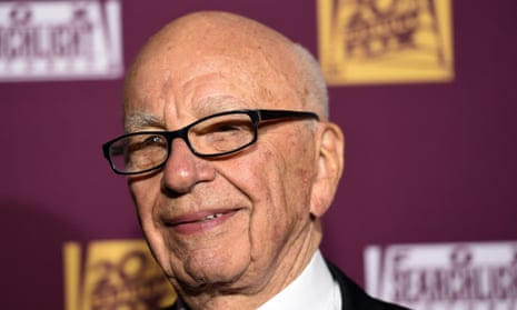 Rupert Murdoch ‘s 21st Century Fox is attempting to take full control of pay-TV group Sky.