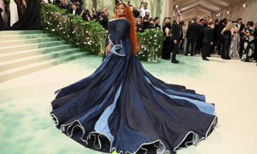 Oscar winner Da'Vine Joy Randolph in shades of blue at the Met Gala in New York.