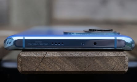 Mi 11 - Xiaomi UK