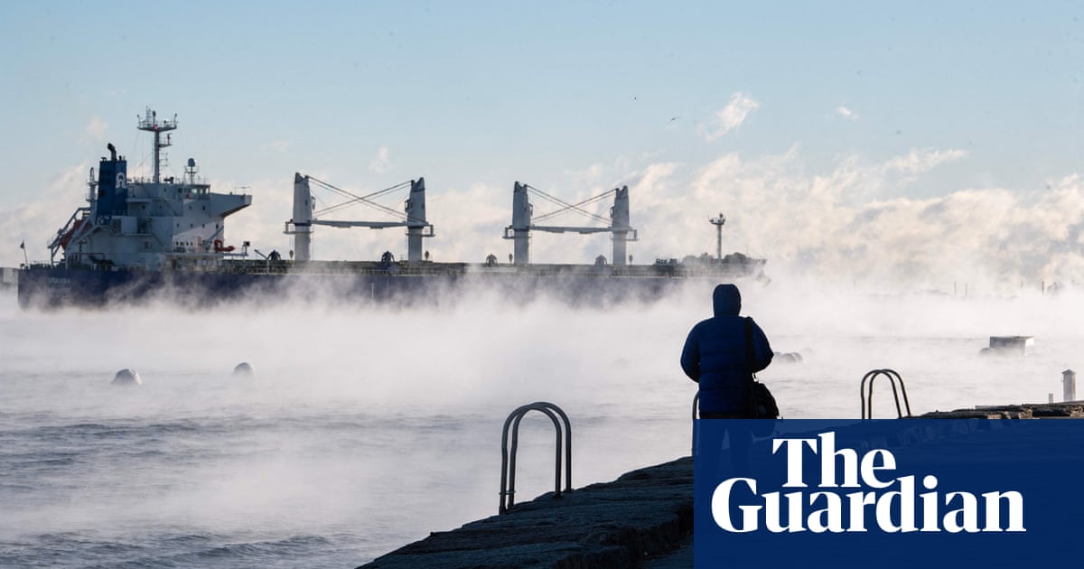 Arctic blast sweeps through US north-east with record-breaking temperatures