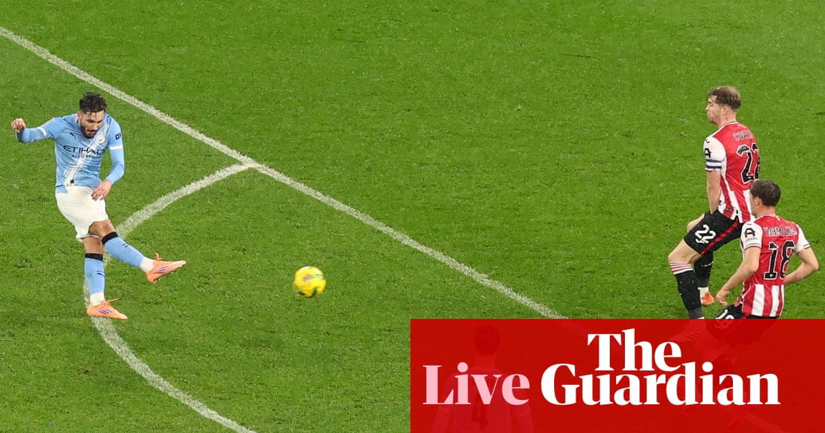 Manchester City v Brentford, Newcastle v Fulham: Carabao Cup quarter-finals – live
