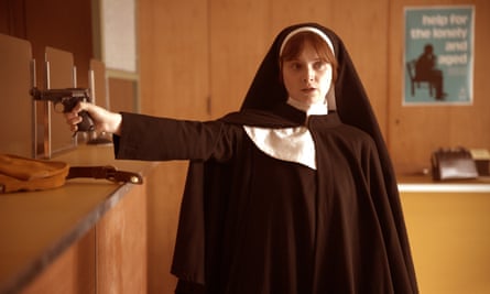 Lola Petticrew as Dolours Price in Say Nothing.