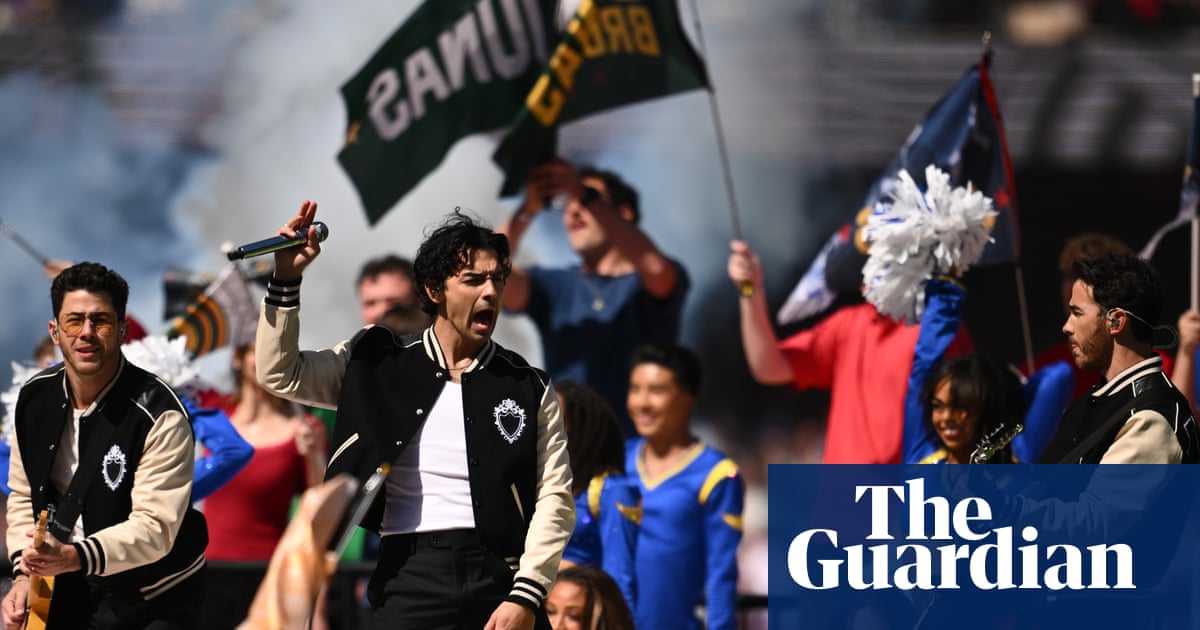 NFL stars, cheerleaders and the Jonas Brothers: American football comes to Melbourne