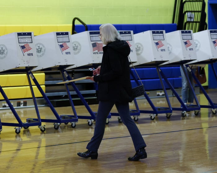 Voting rights experts skeptical over Trump pledge of 1,000 election monitors
