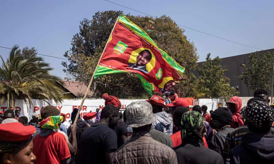 Supporters of Hakainde Hichilema gather in Lusaka