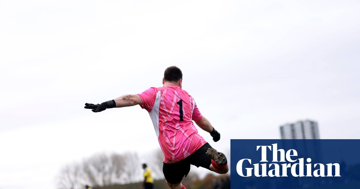 Discrimination victims in English grassroots football offered free counselling by FA