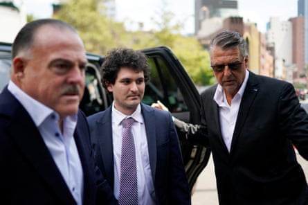Bankman-Fried chega ao tribunal em Nova York em agosto.