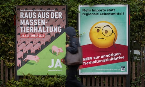 Referendum posters in Zurich
