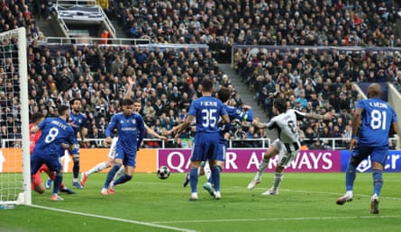 Sandro Tonali drills in Newcastle’s opener four minutes into the second leg.