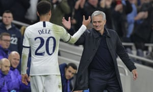 José Mourinho y Dele Alli