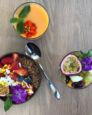 Is it smoked kohlrabi or roe deer tartare that makes your mouth water? Uncover one of the best locations to eat in Sweden | Uncover Sweden’s delights 11 Vegan food at Mahalo