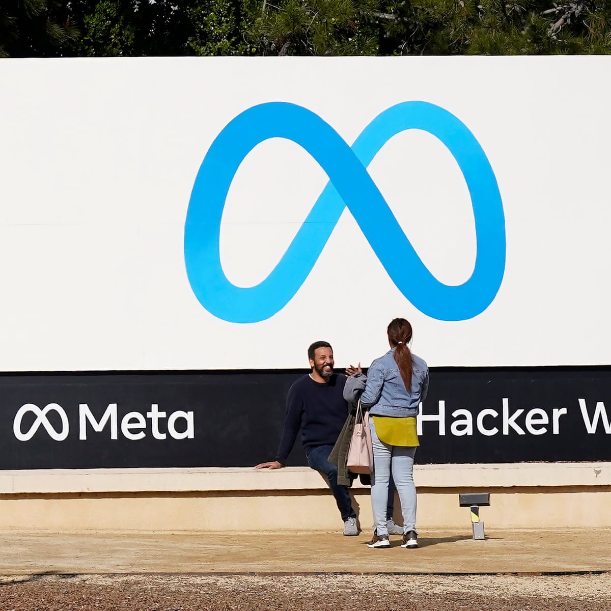 Meta layoffs - HidetoJasneet