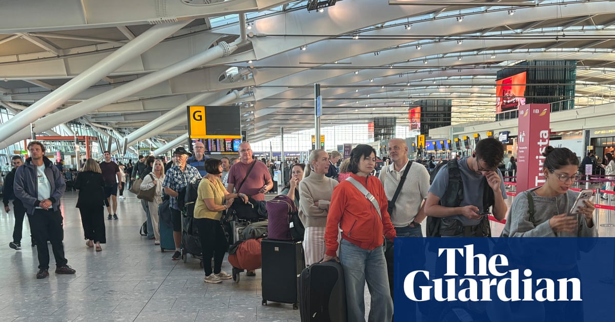 Nats boss summoned by UK transport secretary as flight chaos enters second day Nats boss summoned by UK transport secretary as flight chaos enters second day