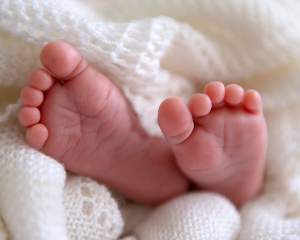 A baby’s feet