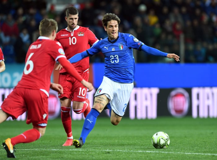 Roma S Nicolo Zaniolo I M Not Totti But One Day I Hope To Be As Good Football The Guardian