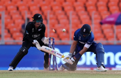Joe Root is bowled by Glenn Phillips!