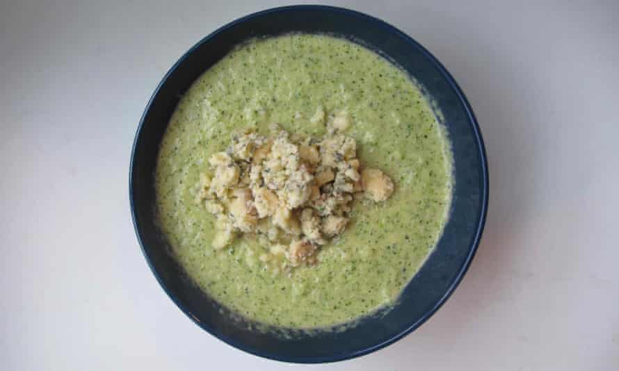 Brian Turner broccoli and stilton soup