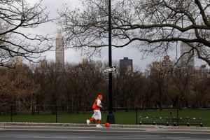 New Yorkers have been ordered to observe social distancing in parks and playgrounds.
