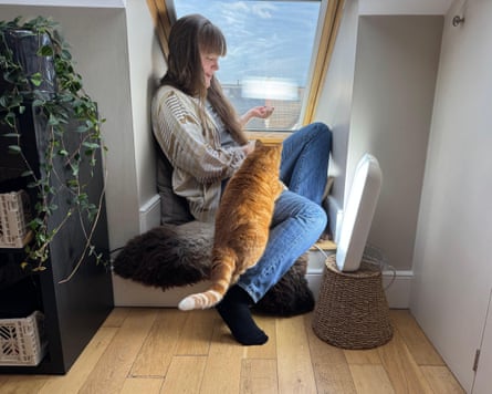 Jessica Furseth with her cat and Sad lamp