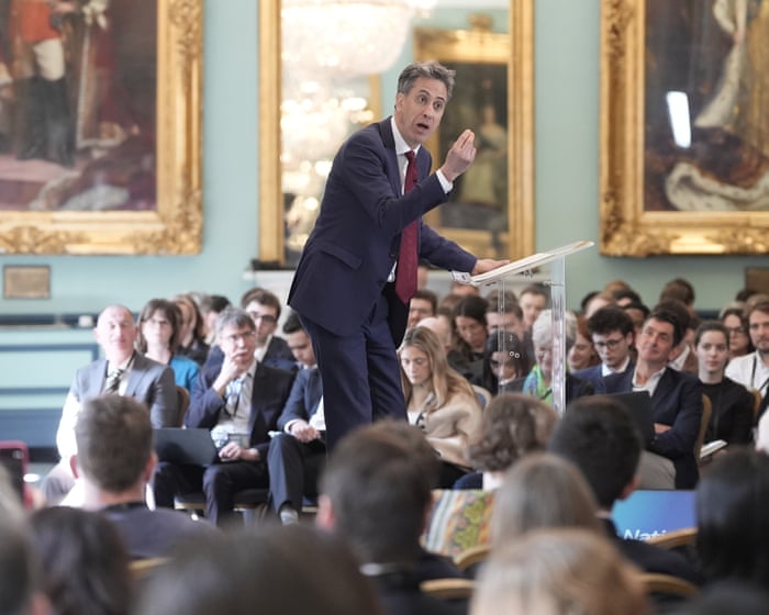 Tuesday briefing: What challenges would Ed Miliband face as chancellor?