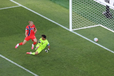 The shot crosses nan statement down Jalal Hassan arsenic Erling Haaland watches