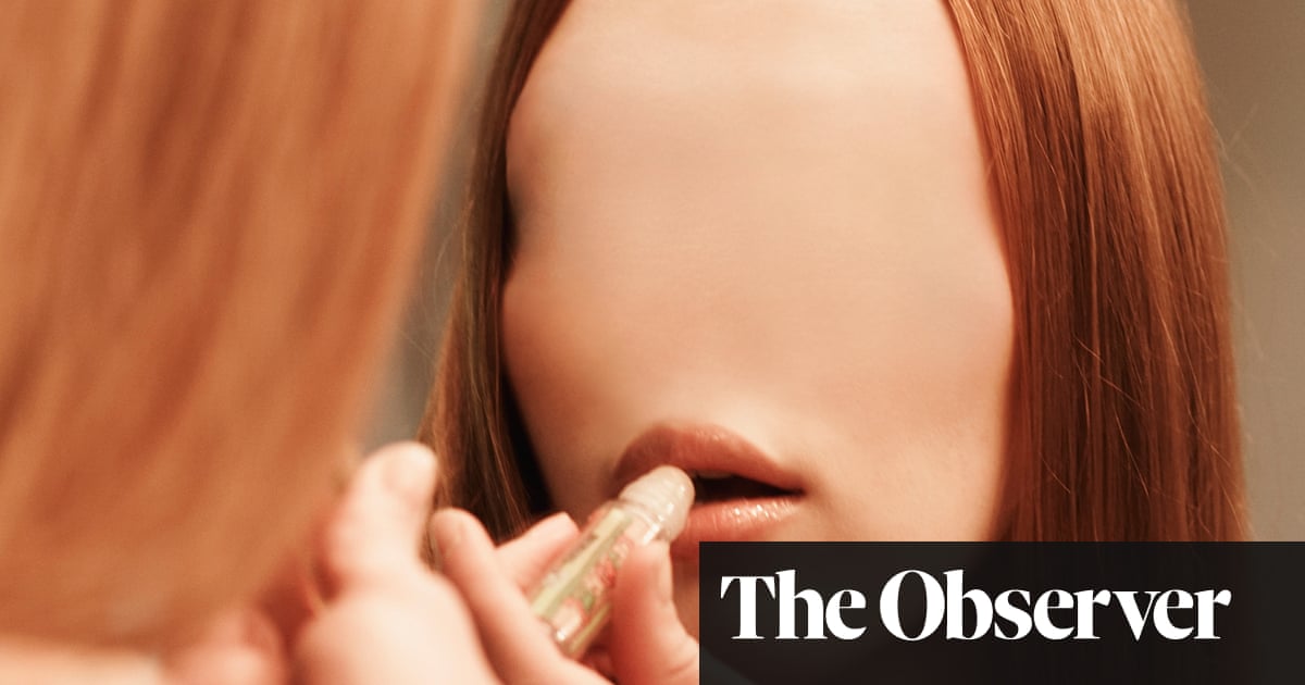 The Ugly Truth About Body Dysmorphia Life And Style The Guardian