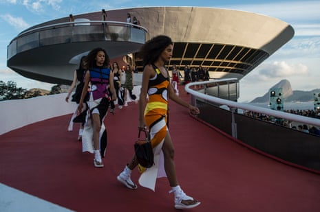 Models at the Louis Vuitton ‘Cruise’ 2017 collection at the Contemporary Art Museum in Niteroi, Brazil.