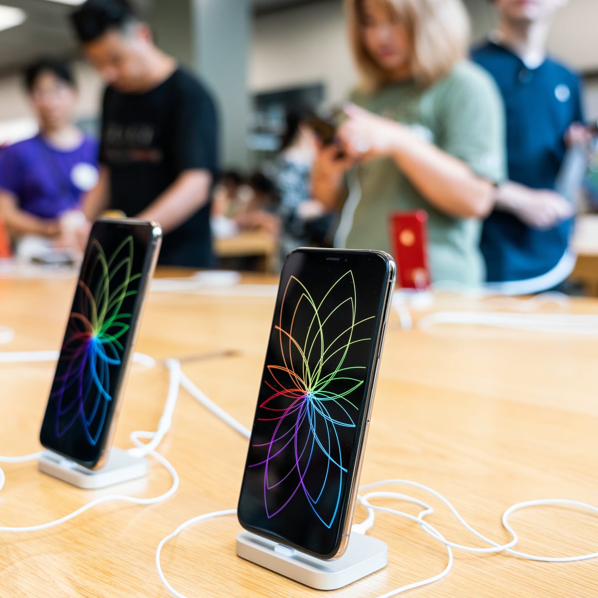 Think Your Iphone Is Safe From Hackers That S What They Want You To Think Ios The Guardian