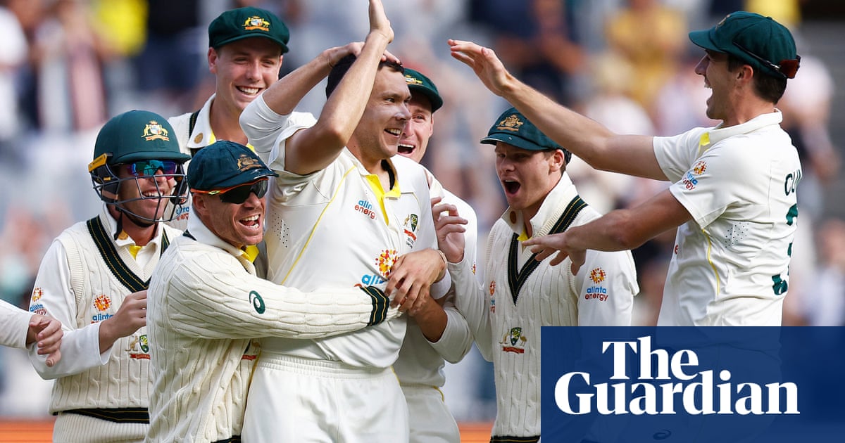Victory in sight for Australia as England crumble again – The Final Word podcast