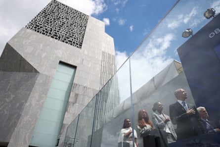 a group of group guidelines successful beforehand of a building