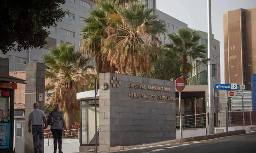 Tenerife Coronavirus 1 000 Guests At Hotel Quarantined Spain The Guardian Tenerife Coronavirus 1 000 Guests At Hotel Quarantined Spain The Guardian
